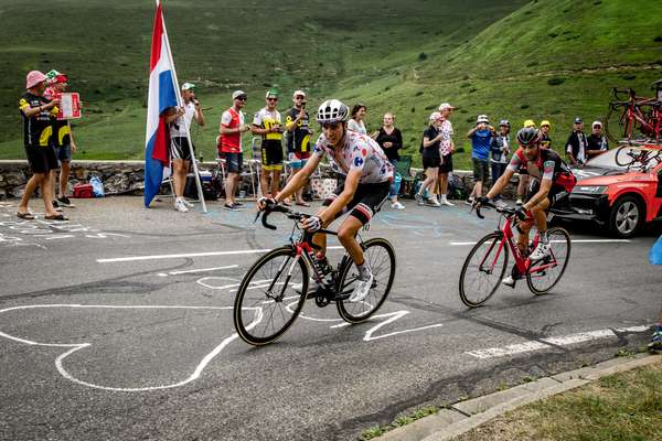 Warren Barguil in the polkadot jersey ascends the Col de Peyresourde - Tour de France 2017